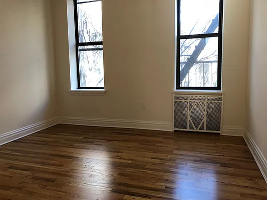 Rented by One New York Realty Inc | media 6