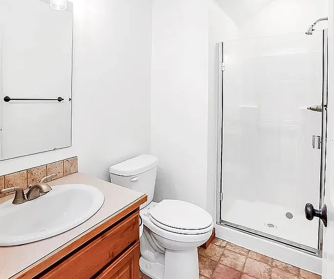 137 E Stibnite Ave — Photo 9