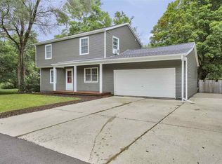 304 Meadow Ln, Jackson, MI