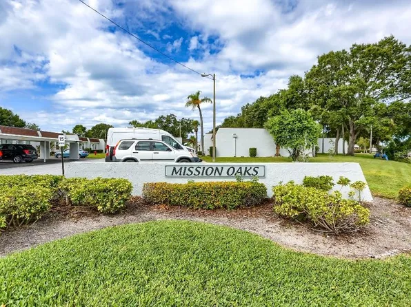 9031 Mission Oaks Blvd #9031, Seminole, FL 33776