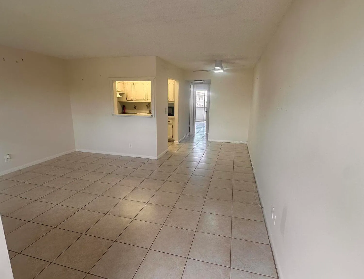 1 bed, 1.0 bath, 570 sqft, $1,400 — Photo 3