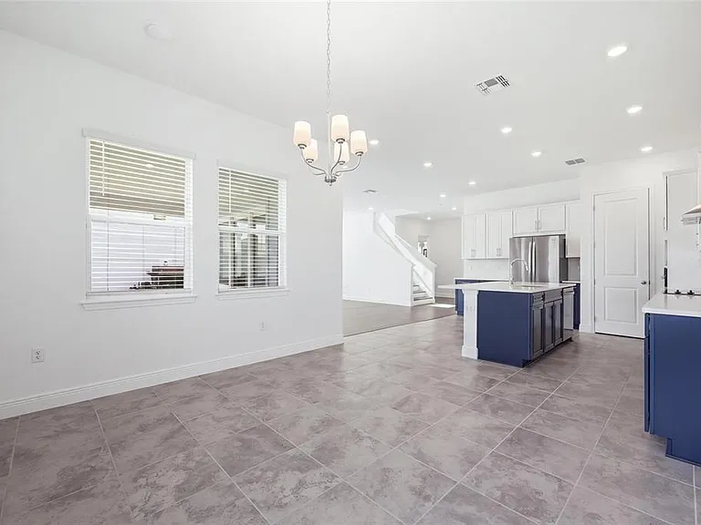 10085 Ballast Dr — Photo 15
