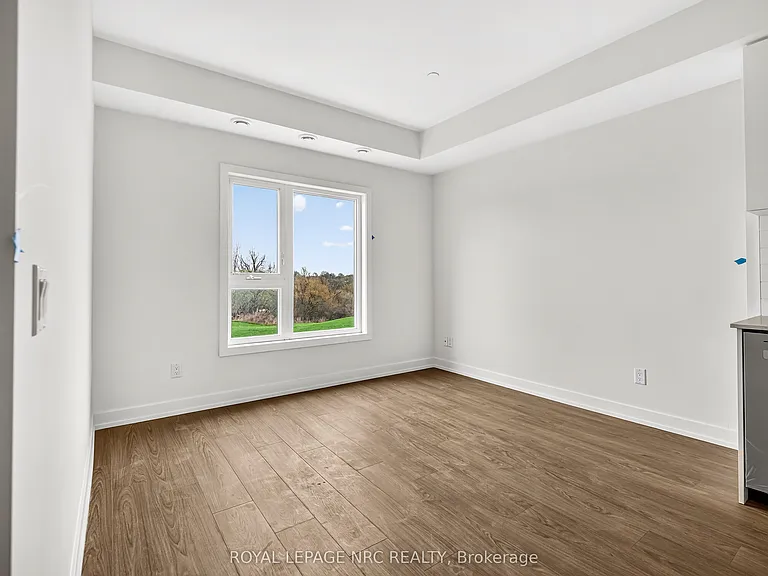 16 Melbourne Ave #312B — Photo 11