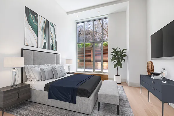 Sold by Compass | media 5