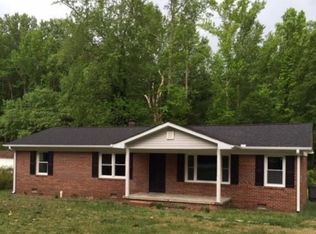 210 S Wingate Rd, Greenville, SC 29605