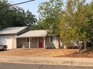 3096 Lawrence Rd, Redding, CA 96002