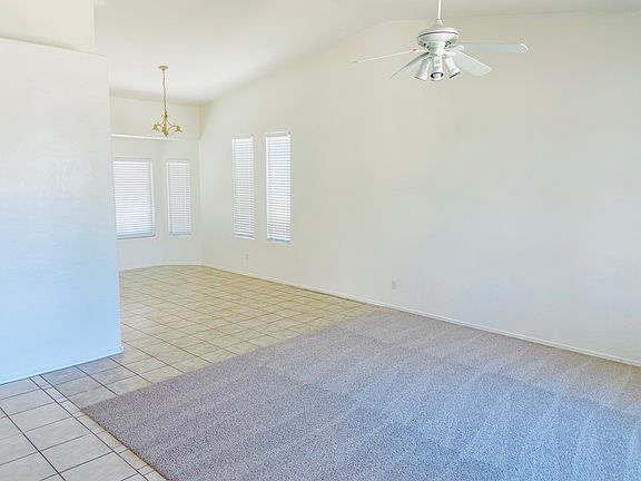 3rd image of 20925 E Shetland St