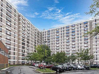2 bed, 1094 sqft, $2,150 — Photo 1