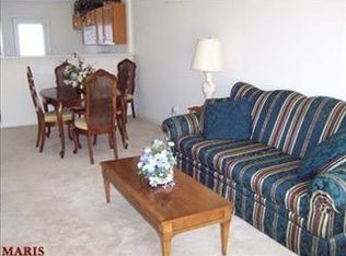 11315 Ashton Wood Ln, Maryland Heights, MO 63043