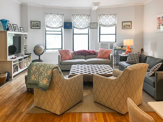 Rented by Vesta New York LLC | media 6