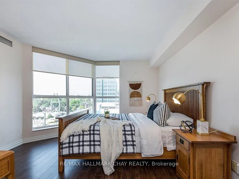 140 Dunlop St E #1202 — Photo 12