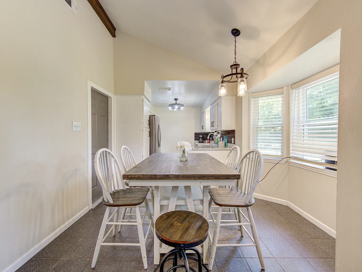 20655 Sunset Alps Dr — Photo 3
