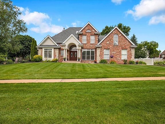2nd image of 8532 Suffolk Dr