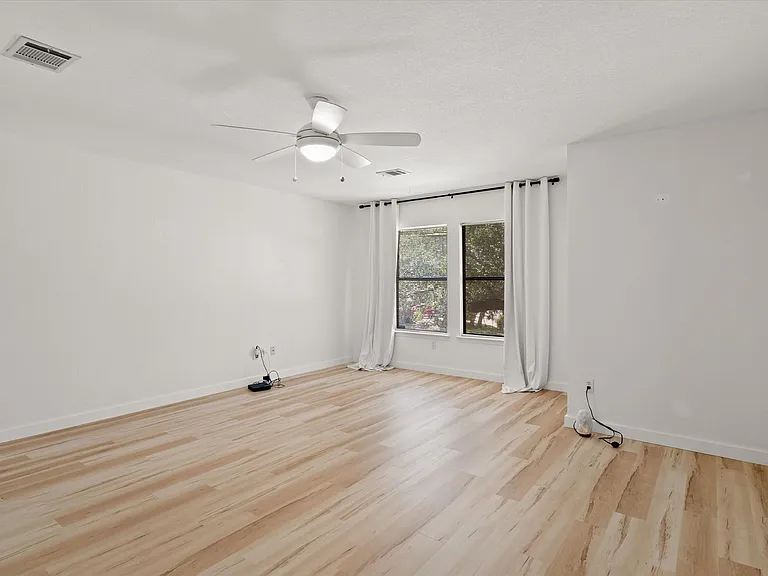 8353 Steamline Cir — Photo 23