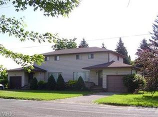 2387 Somerleyton Rd, Benton Harbor, MI 49022