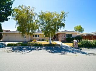230 Donald Dr, Hollister, CA