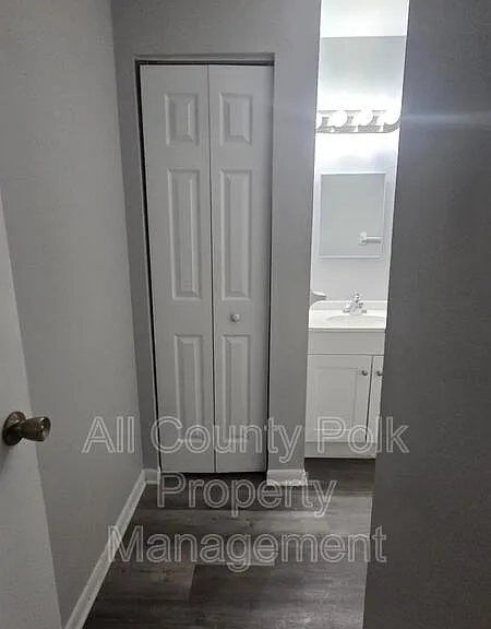 3039 Saint Paul Dr — Photo 11