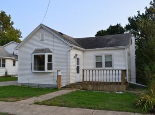 1029 W Dakota St, Spring Valley, IL 61362