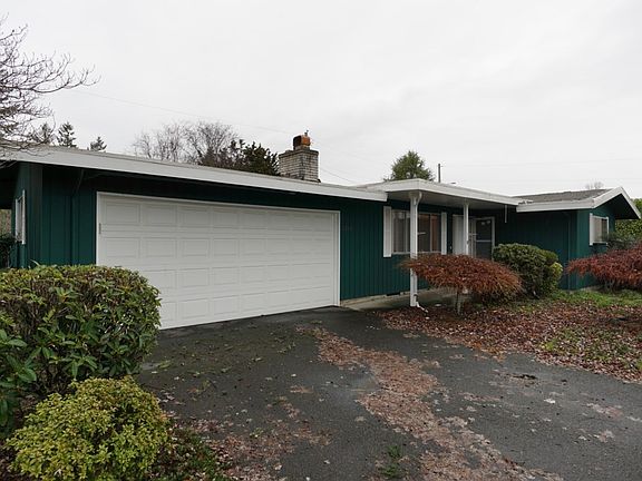 2nd image of 1233 137th St S