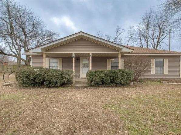 119 E Washington St, Crescent, OK 73028