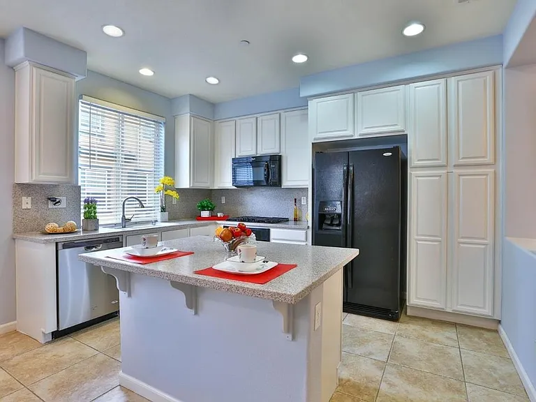 1047 Claridad Loop — Photo 10