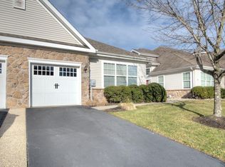 56 W Delray Ln, Absecon, NJ 08201