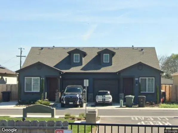 6216 Chavez Ct, Riverbank, CA 95367