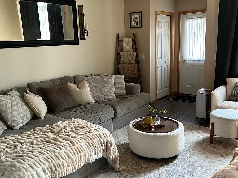 514 French Ln — Photo 3