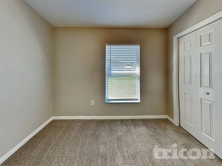 3382 Winchester Estates Cir — Photo 10
