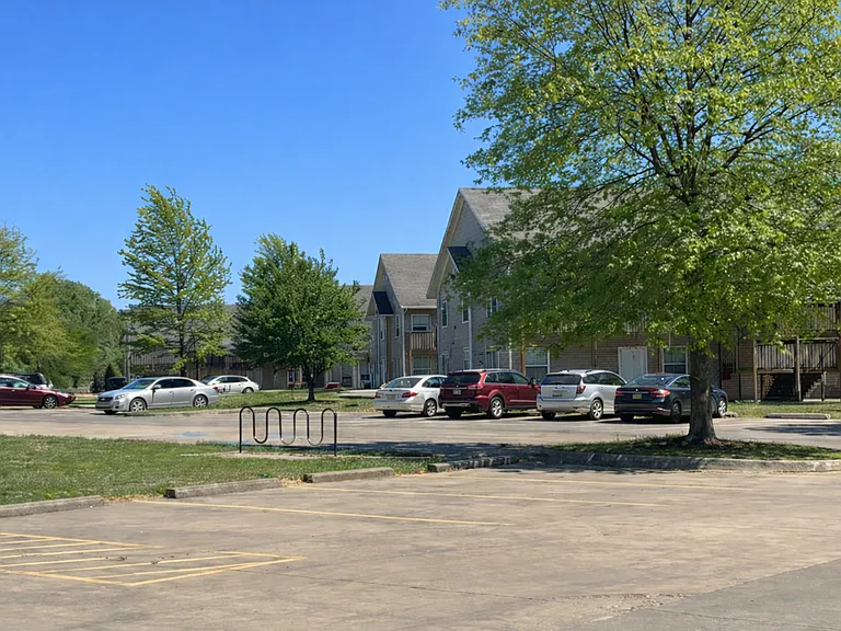 Willow Park — Photo 3