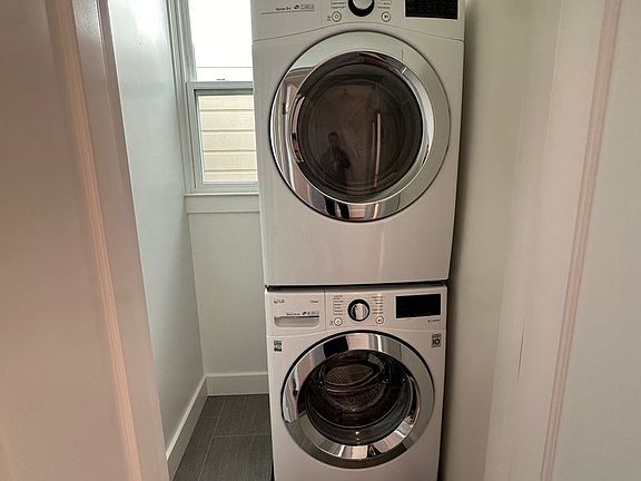 4th image of 1140 Vallejo St #1140