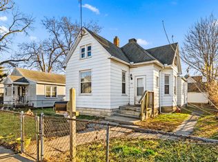 204 Catherine St, Pekin, IL 61554