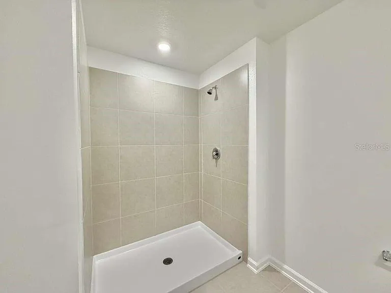3638 Hardman Dr — Photo 11