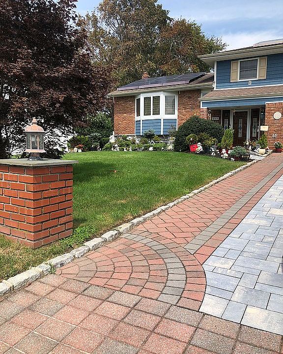 1st image of 469 Everdell Ave