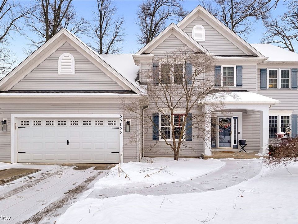 1st image of 27028 Waterside Dr