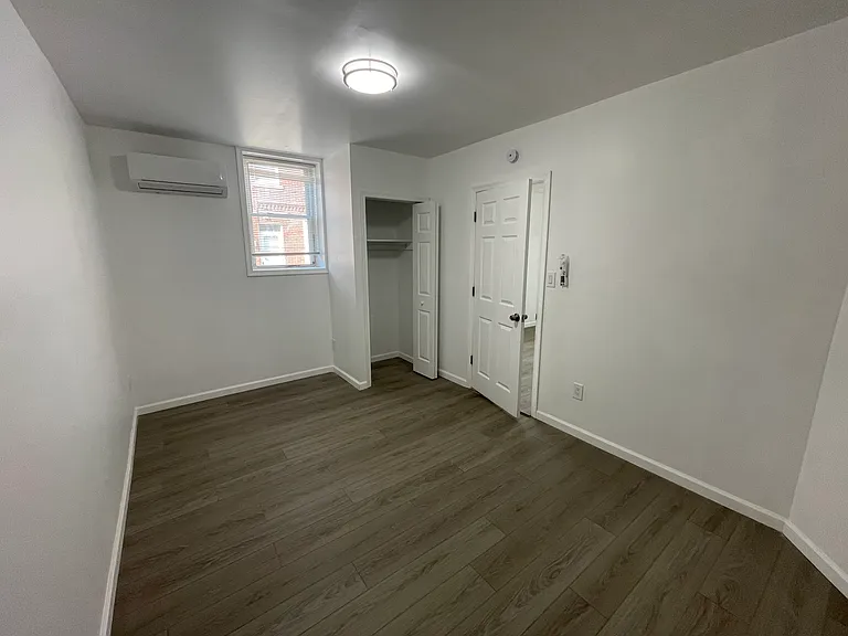 2315 S 12th St #1R — Photo 12