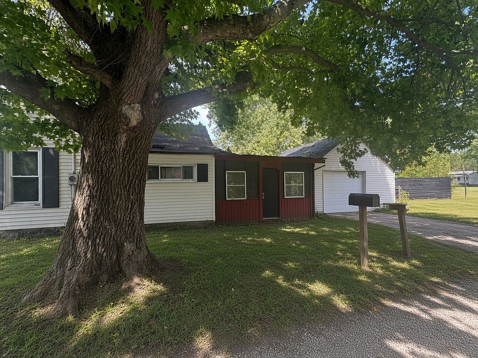 1st image of 207 South St