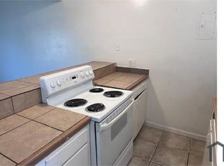 757 E Franklin Ave APT B, Fresno, CA 93701