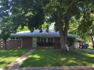 819 Uplynn Dr, Saint Louis, MO