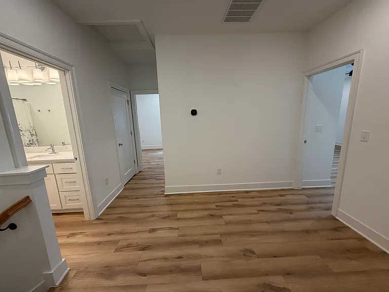 2844 N Old Missouri Rd — Photo 8