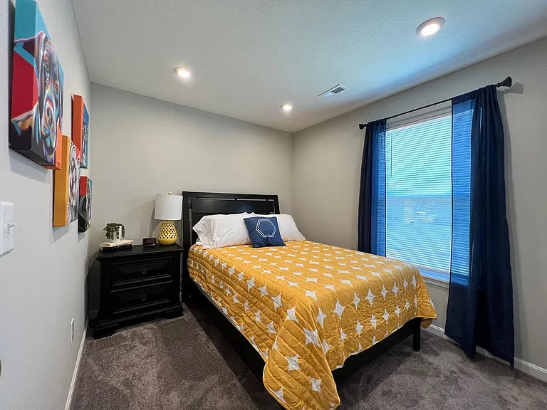 7876 Ellington Ct — Photo 26
