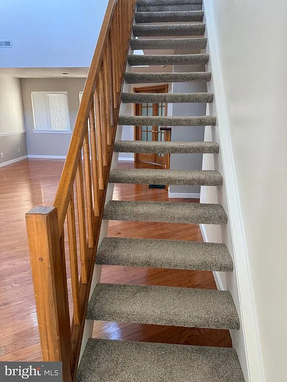 2 bed, 2.0 bath, 1764 sqft, $2,700 — Photo 3