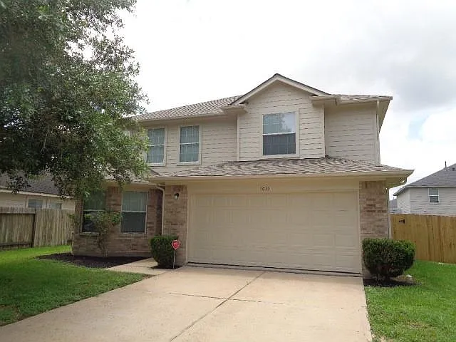 1035 Junction Ct