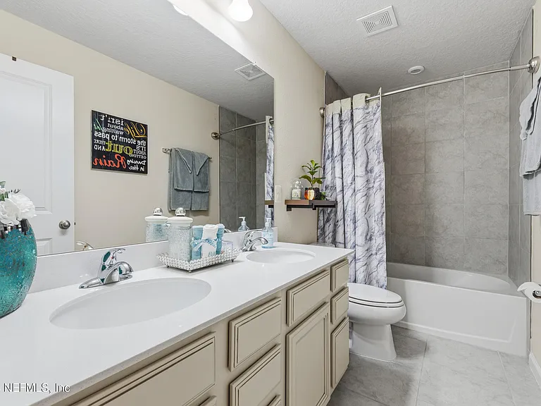 1052 Victoria Hills Ct — Photo 20