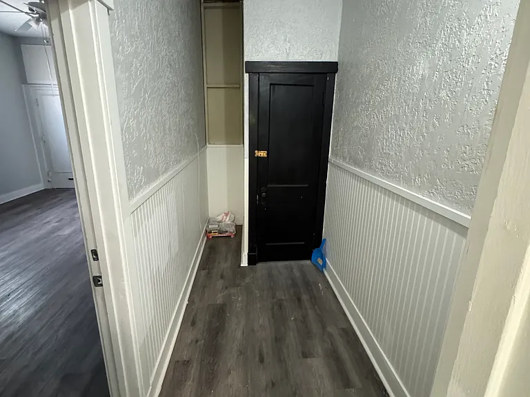 3127 Brighton Rd — Photo 5