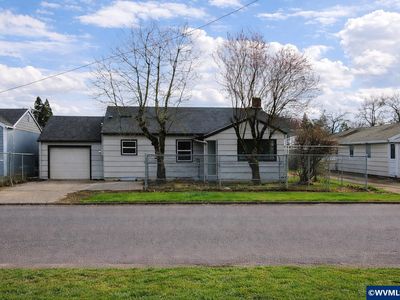 1305 S 2nd St, Lebanon, OR, 97355