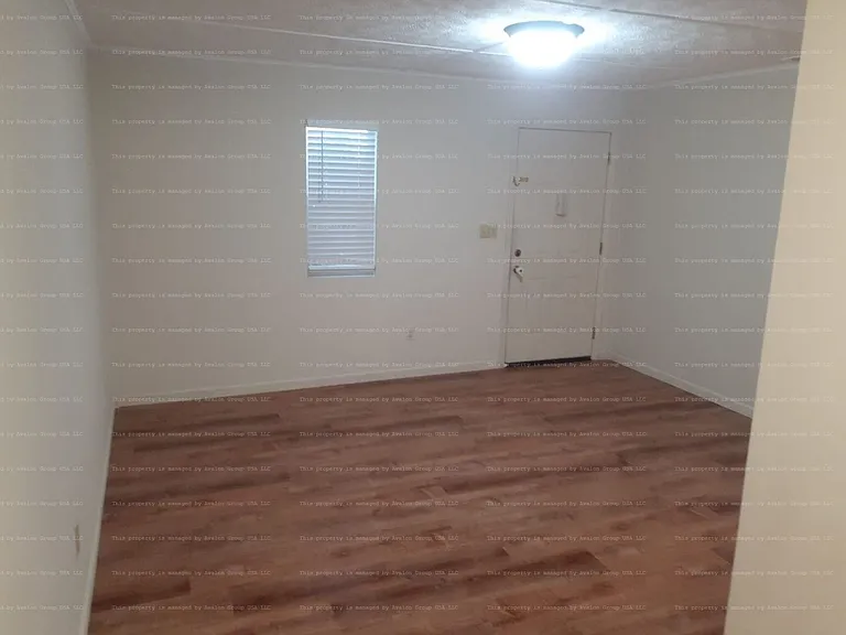 306 Celery Ave S #306 — Photo 7