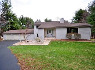 11 Granger Cir, East Granby, CT 06026