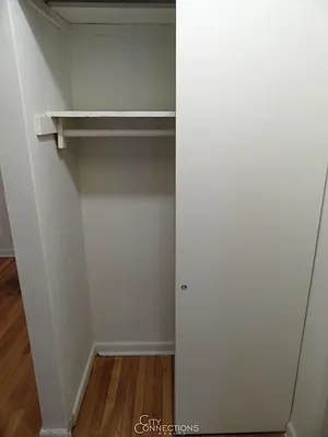 Rented by City Connections Realty | media 19