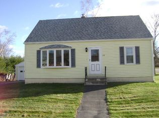 28 Sherbrook St, Augusta, ME 04330